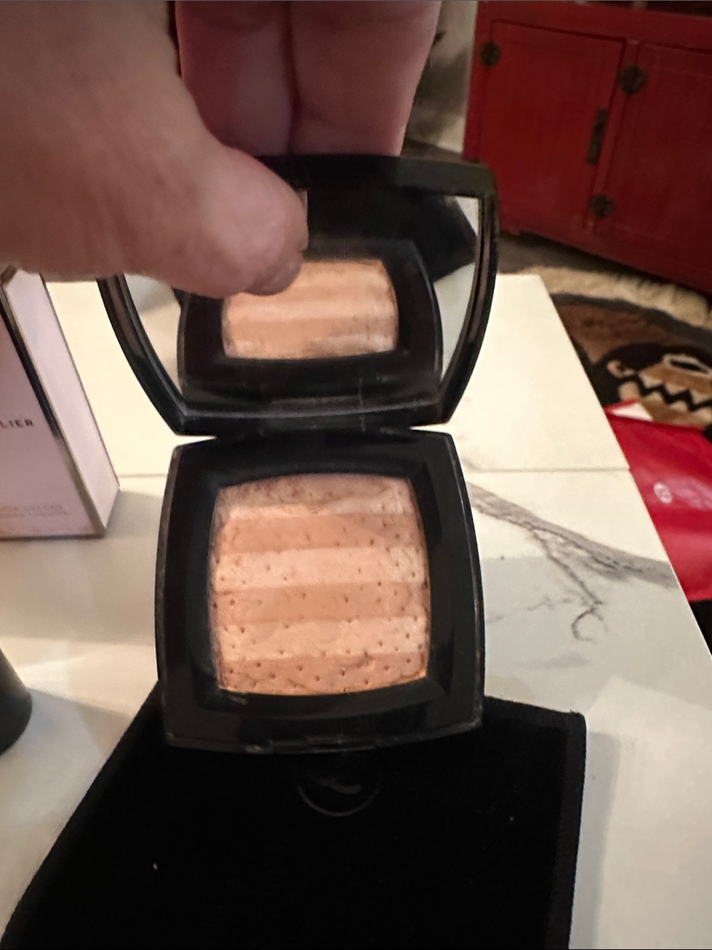 CHANEL Compact Powder Duo in White & Black Cases with Assorted Makeup - Picture 5 of 11